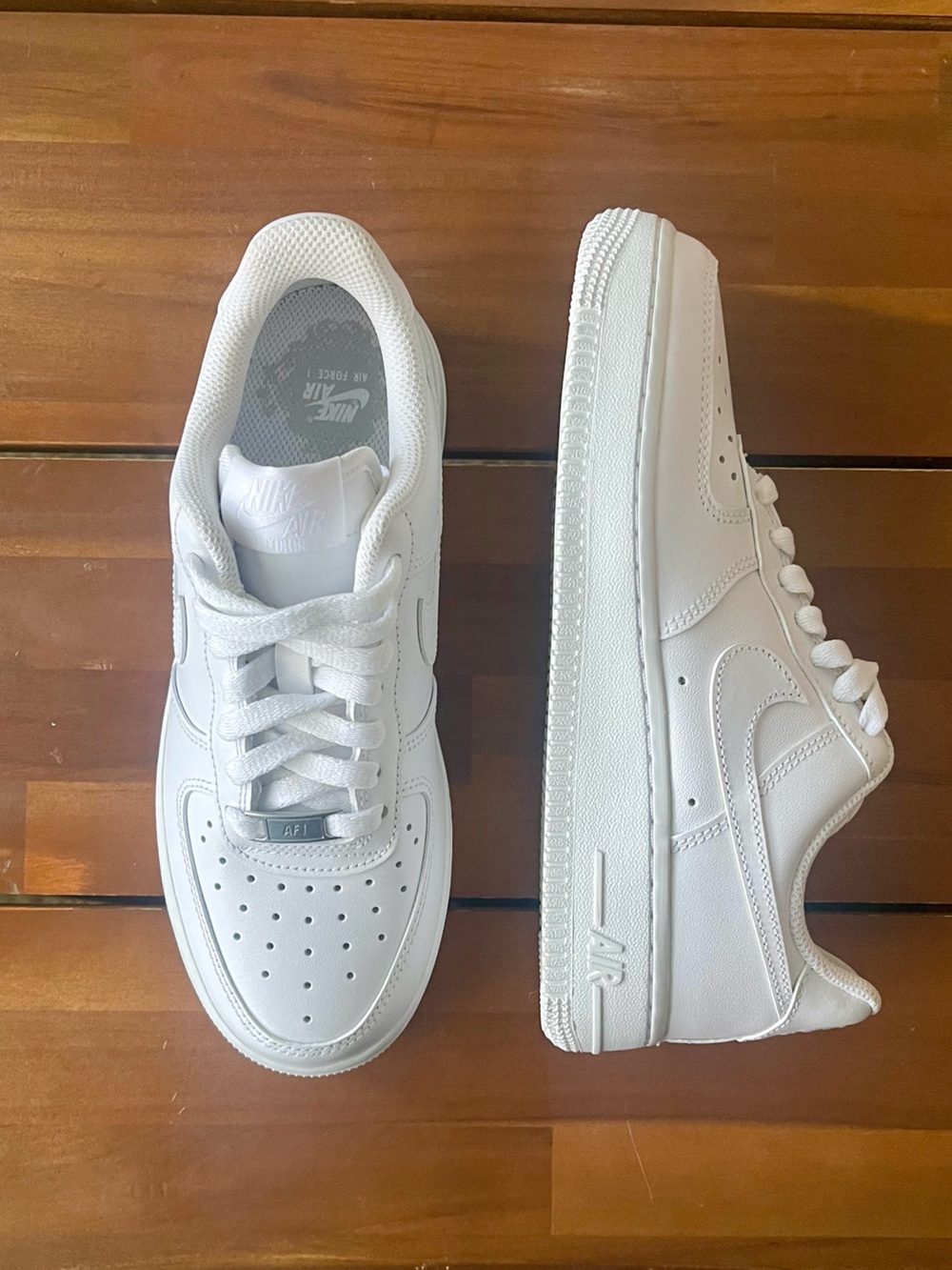 Nike Woman Low-Top Sneakers - White